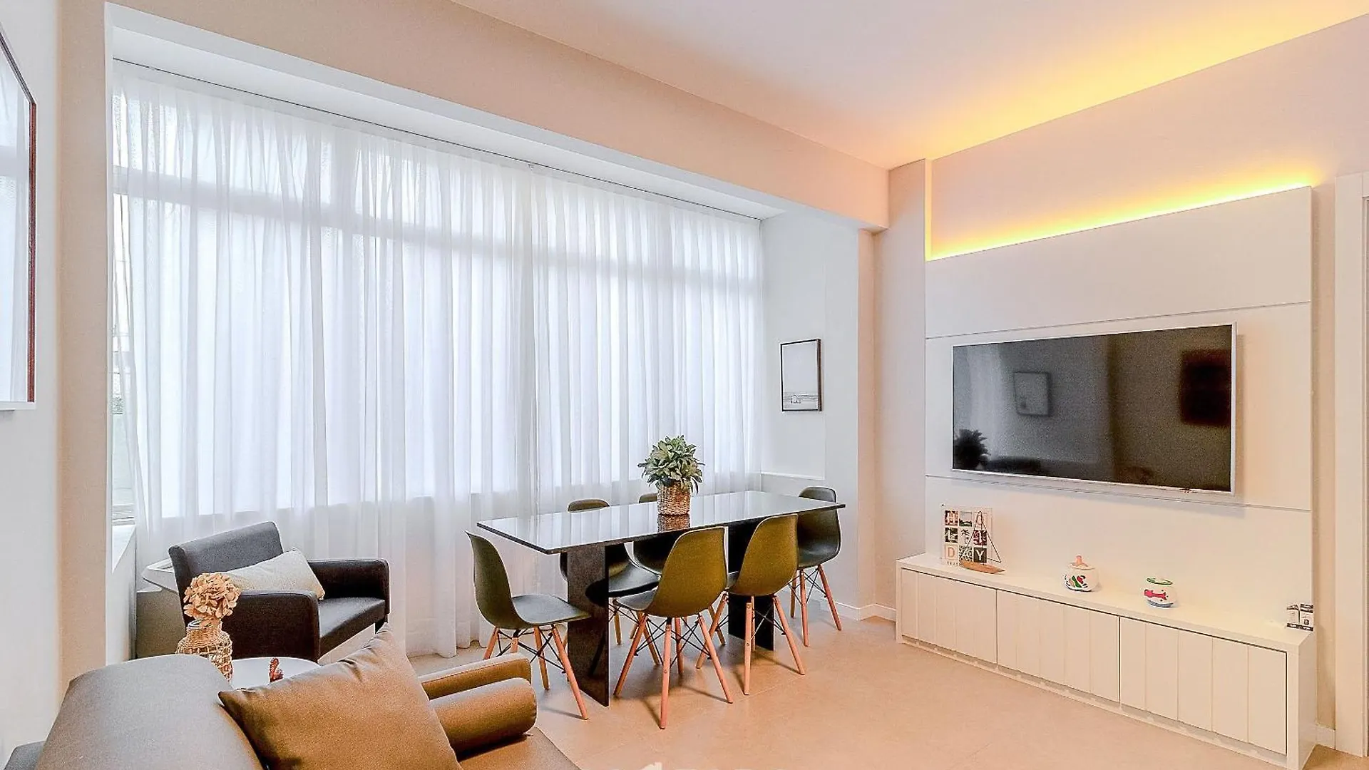 Apt 70M Da Praia Em B. Camboriu Pol406 Balneario Camboriu